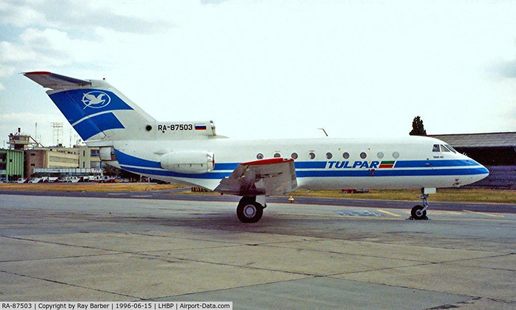 RA-87503, 1975 Yakovlev Yak-40 C/N 9520240, Yakovlev Yak-40AT [9520240] (Tulpar) Budapest-Ferihegy~HA 15/06/1996