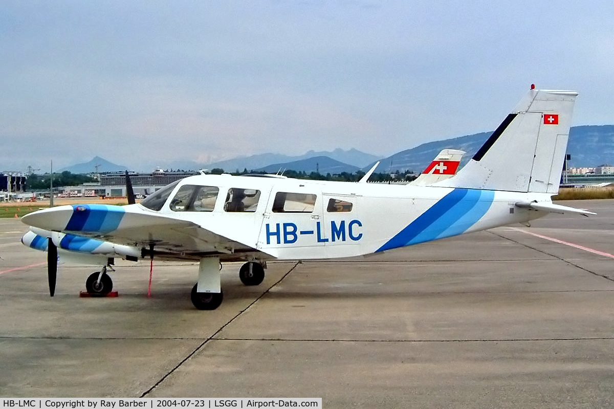 HB-LMC, 1973 Piper PA-34-200 Seneca C/N 34-7450008, Piper PA-34-200 Seneca [34-7450008] Geneva~HB 23/07/2004