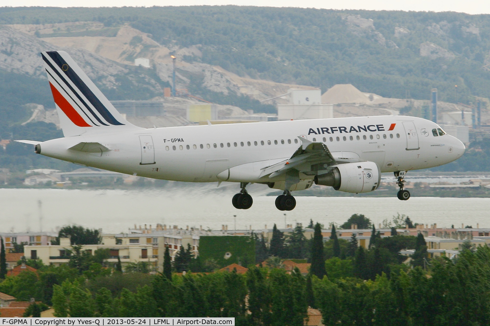F-GPMA, 1998 Airbus A319-113 C/N 598, Airbus A319-113, Short approach Rwy 31L, Marseille-Marignane Airport (LFML-MRS)