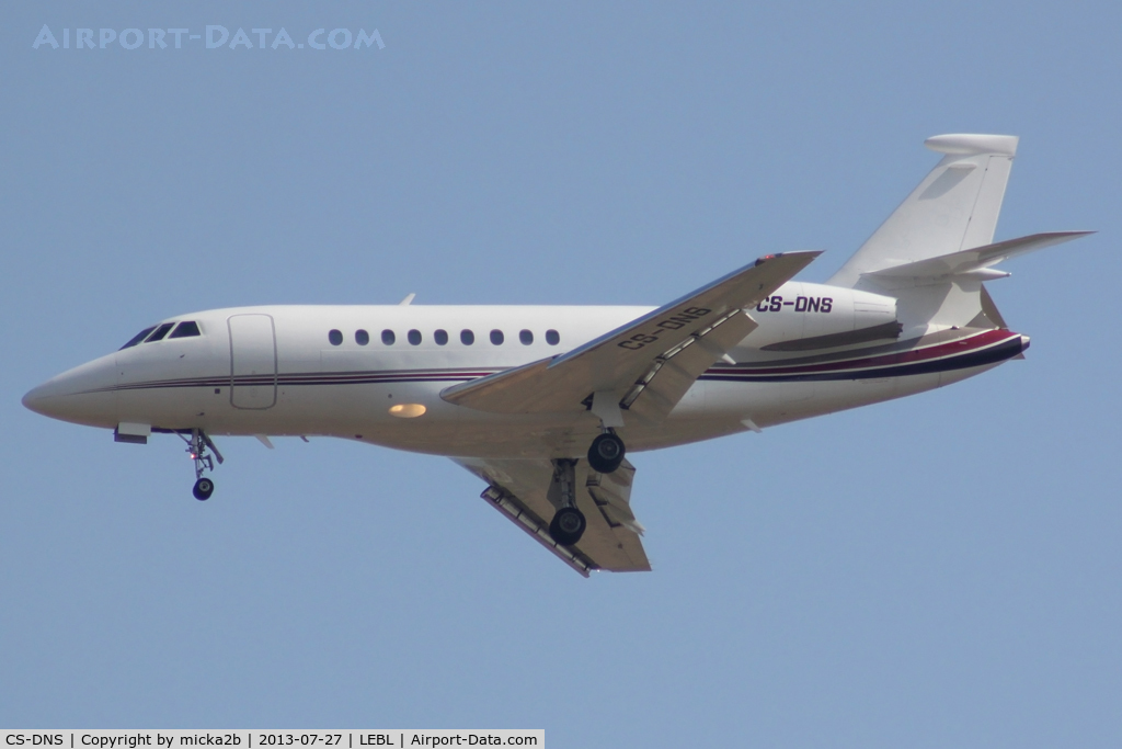 CS-DNS, 2001 Dassault Falcon 2000 C/N 139, Landing