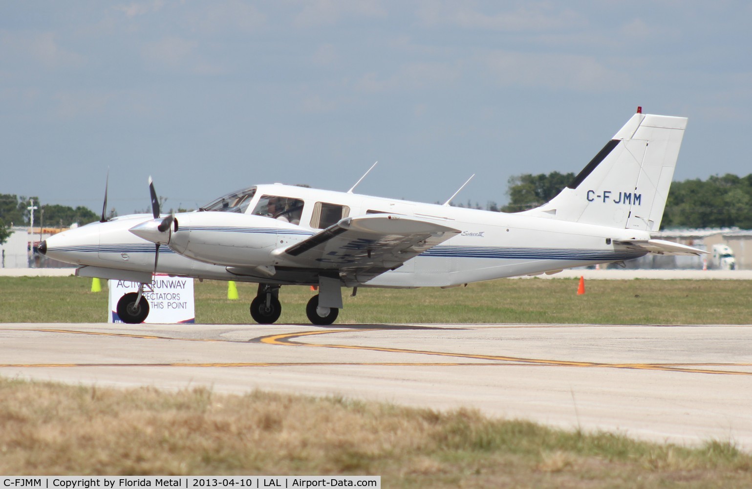 C-FJMM, 1989 Piper PA-34-220T C/N 34-33151, Piper PA-34-220T