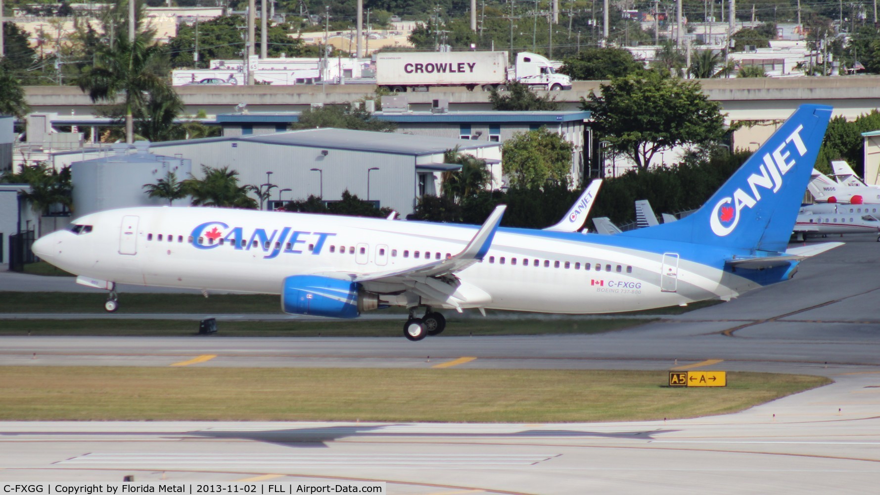 C-FXGG, 2000 Boeing 737-81Q C/N 29051, Can Jet 737-800