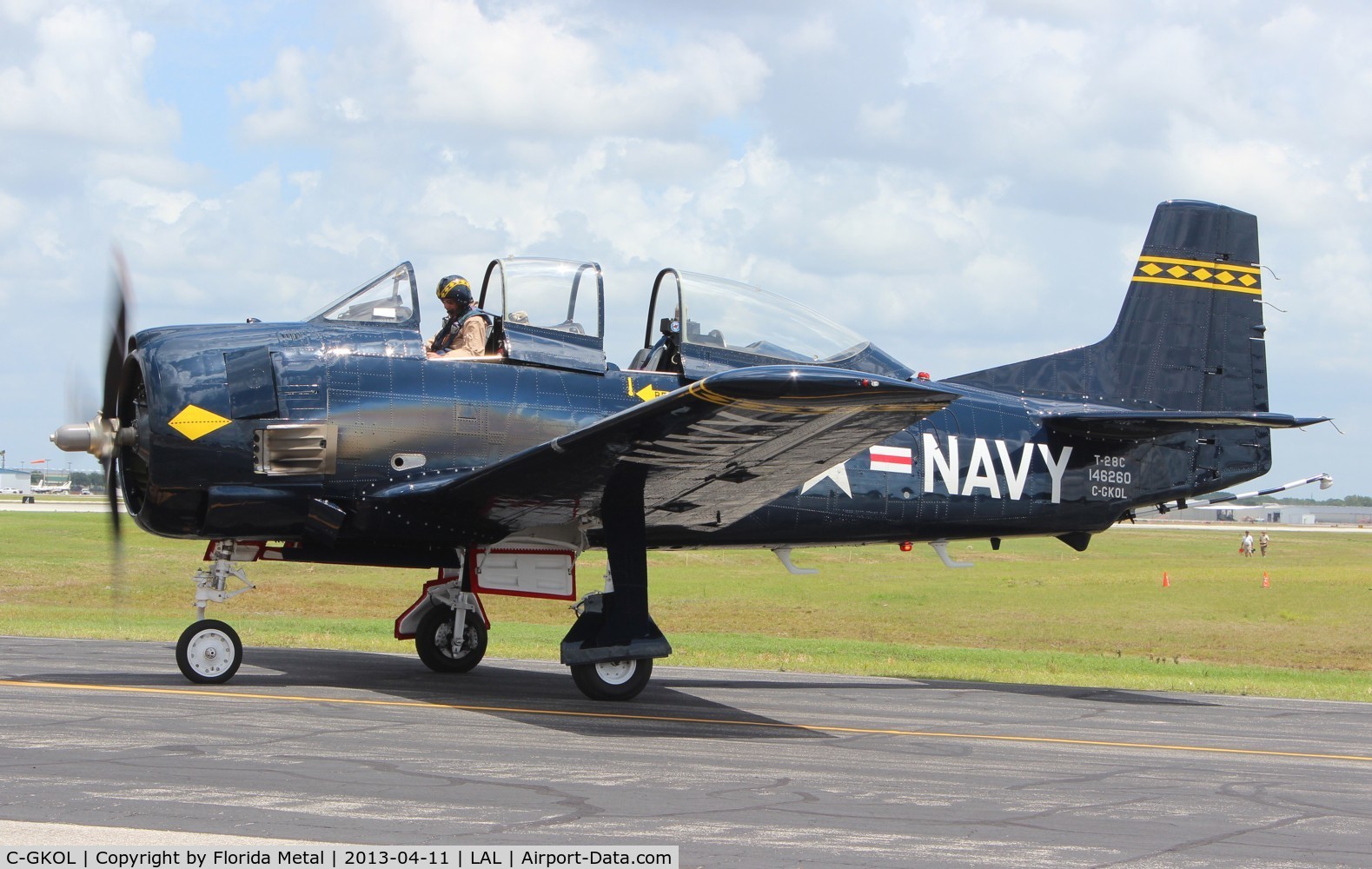 C-GKOL, 1957 North American T-28C Trojan C/N 252-23, T-28C Trojan