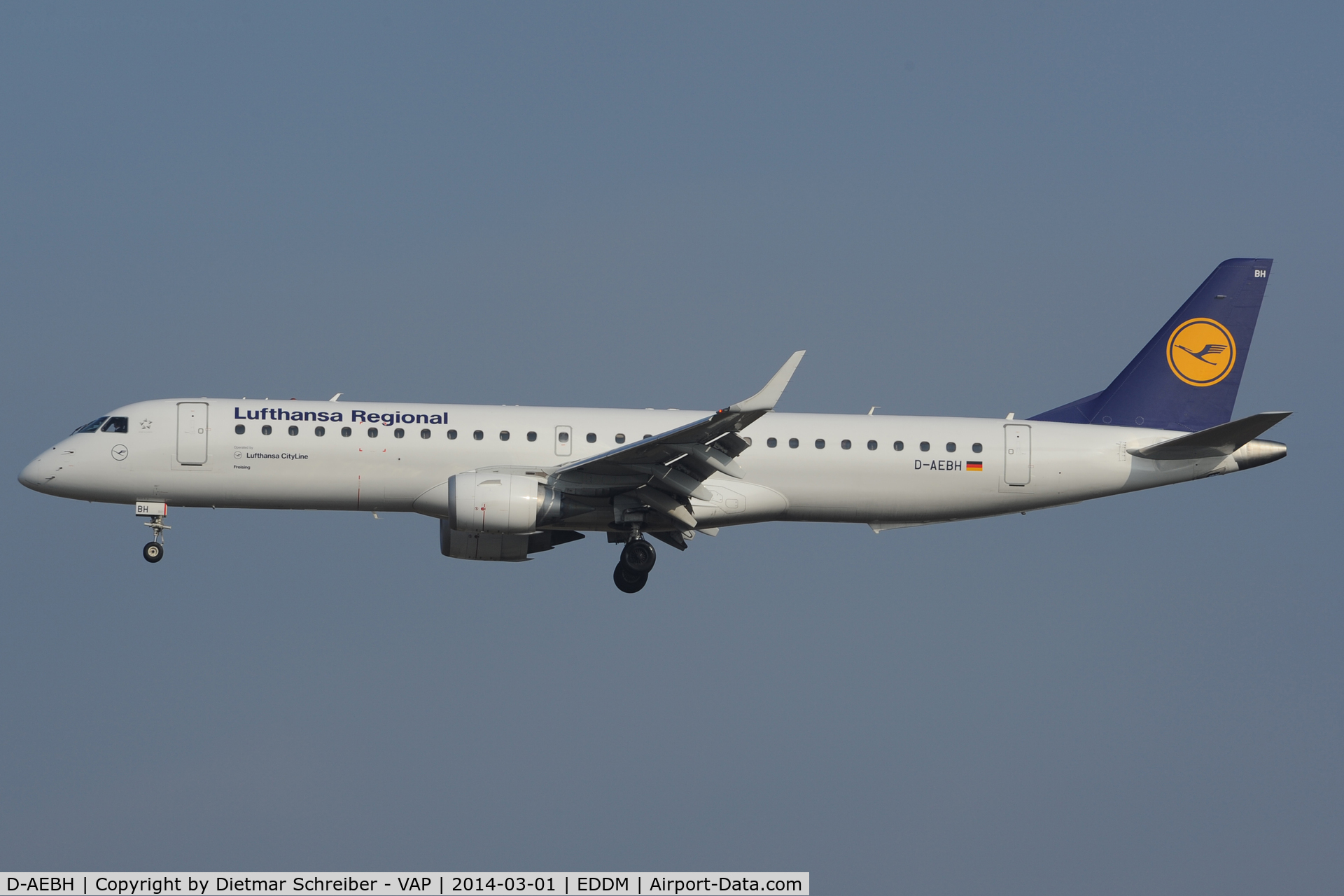 D-AEBH, 2011 Embraer 195LR (ERJ-190-200LR) C/N 19000447, Lufthansa Regional Embraer 195