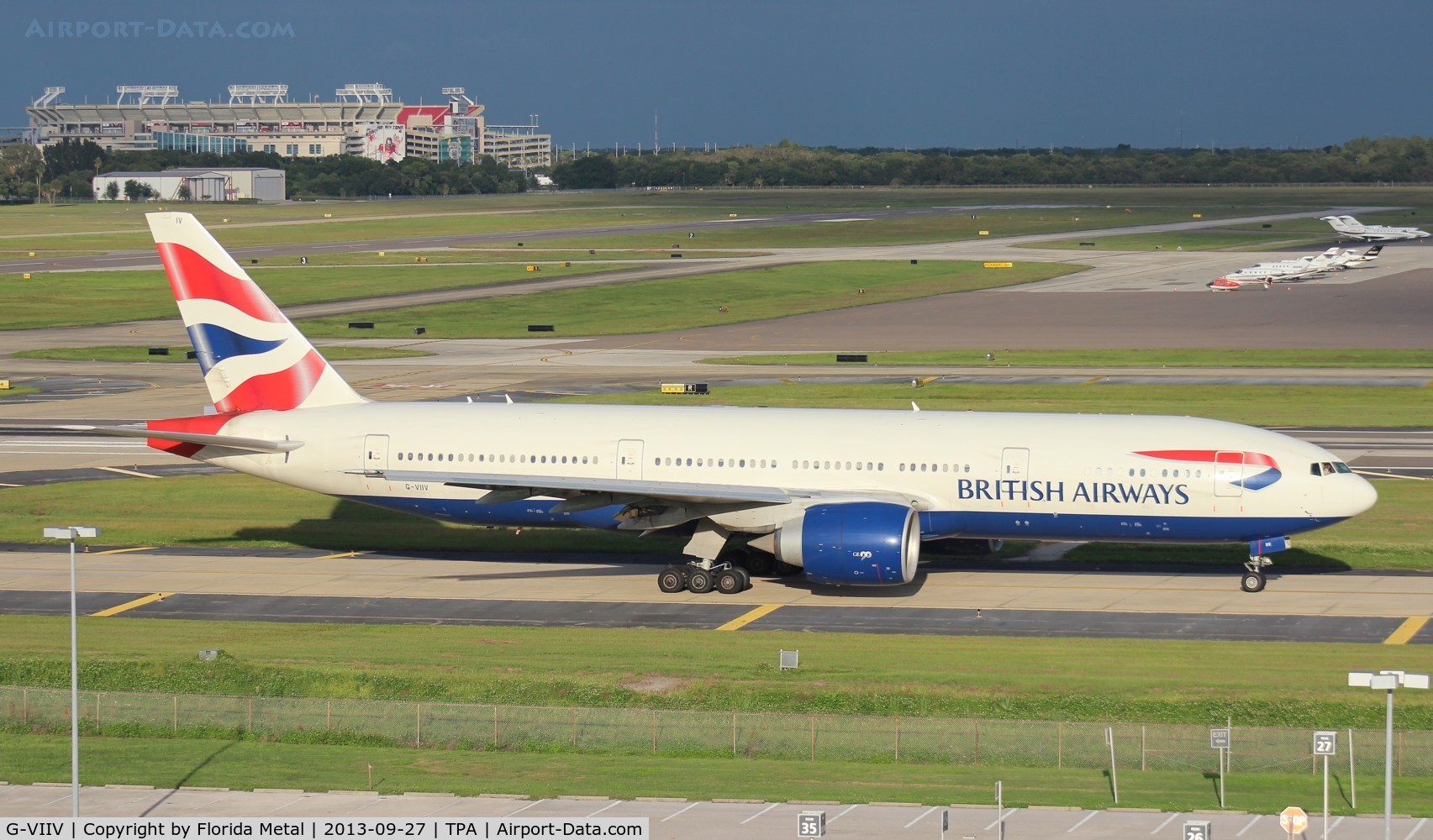 G-VIIV, 1999 Boeing 777-236 C/N 29964, British 777-200