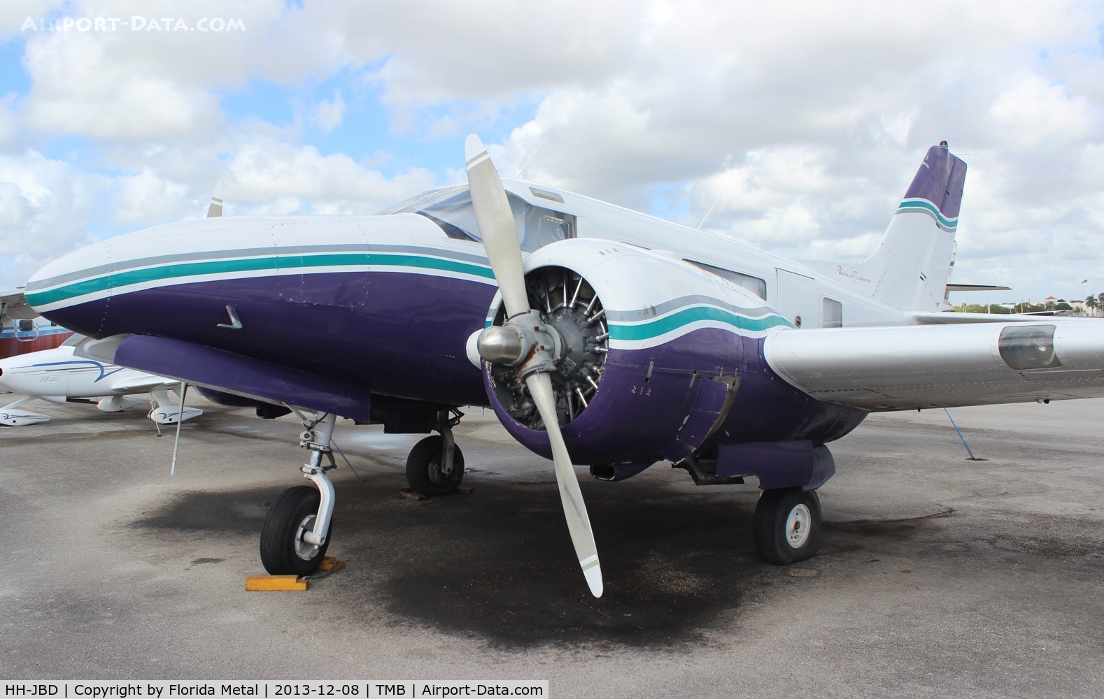 HH-JBD, Beechcraft JRB-6 C/N 4437, Haitian registered Beech JRB-6 single tail tri gear conversion