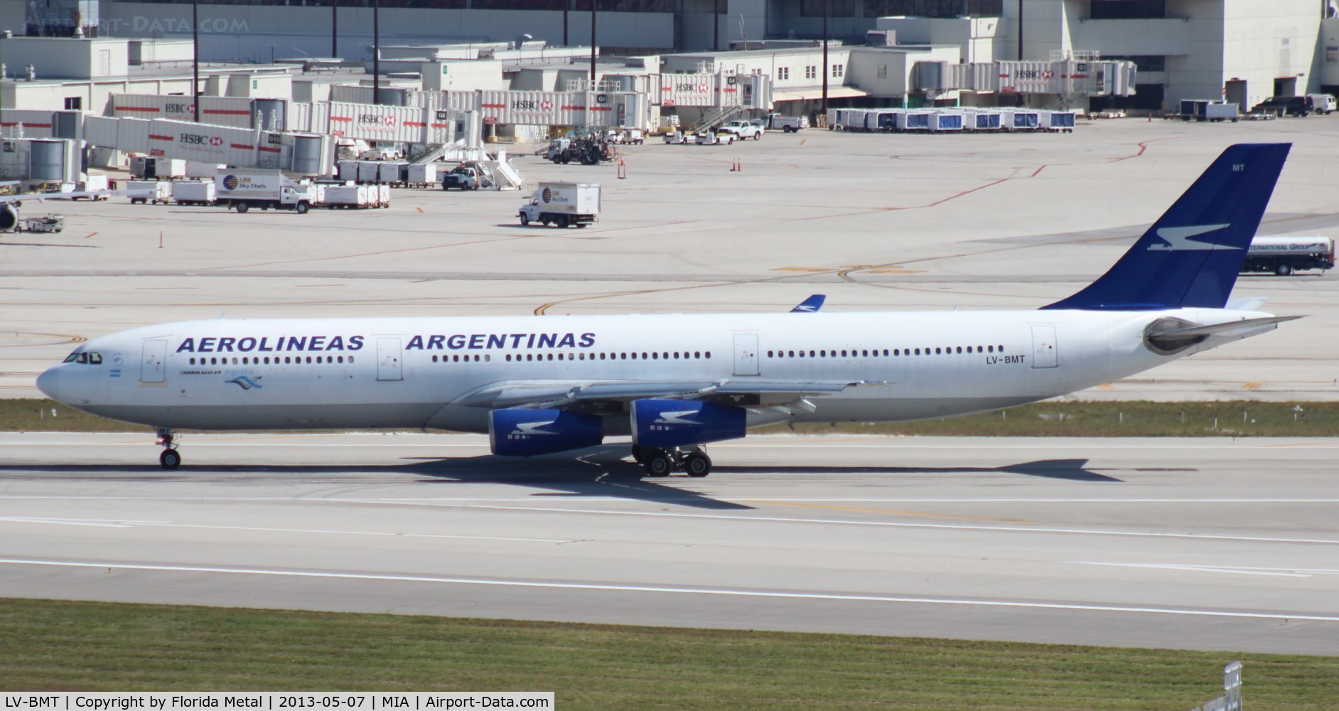 LV-BMT, 1994 Airbus A340-312 C/N 048, Aerolineas Argentinas A340-300 still missing a winglet from a ramp collision at Miami Airport with an Air France 777-300