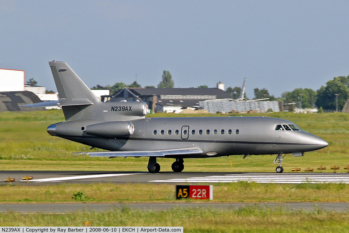 N239AX, 1987 Dassault Falcon 900 C/N 39, Dassault Falcon 900 [39] Copenhagen-Kastrup~OY 10/06/2008