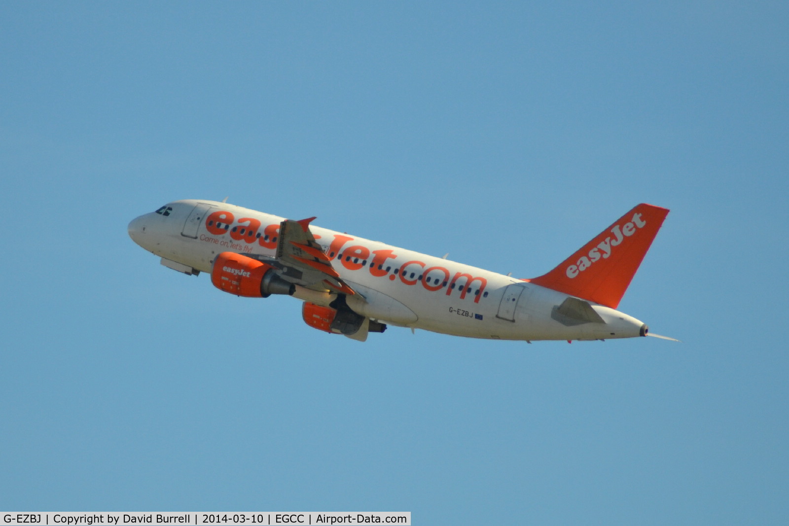 G-EZBJ, 2007 Airbus A319-111 C/N 3036, Easyjet Airbus A319-111 taking off from Manchester Airport.
