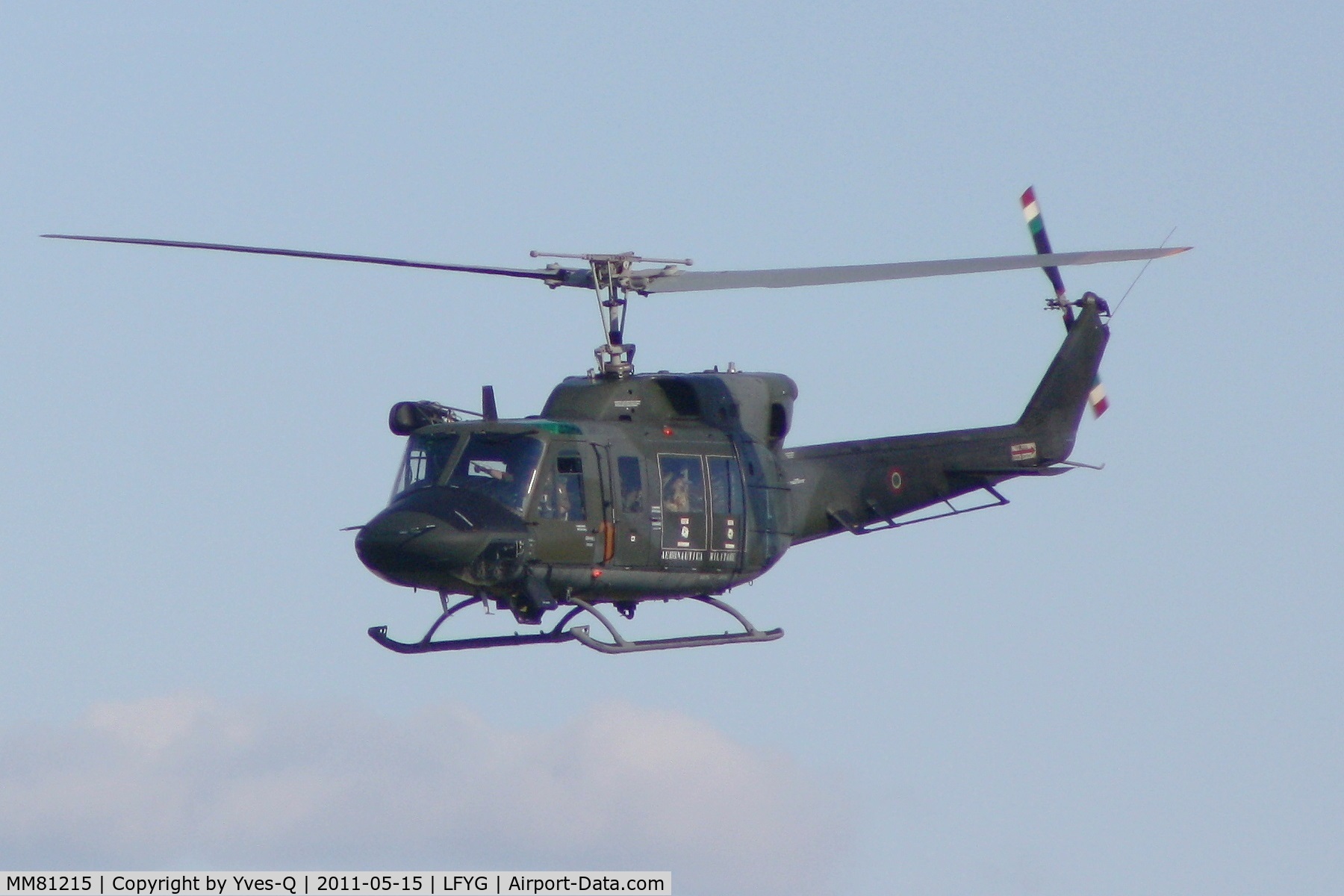 MM81215, Agusta AB-212AM C/N 5830, Agusta AB-212AM, Solo display, Cambrai-Niergnies Airfield (LFYG) open day Tiger Meet 2011