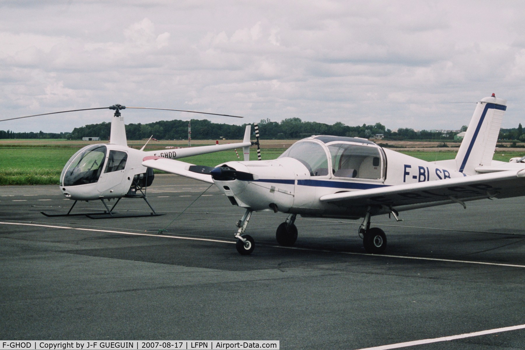 F-GHOD, Robinson R22 Beta C/N 1157, Parked at Paris/Toussus-le-Noble airport.