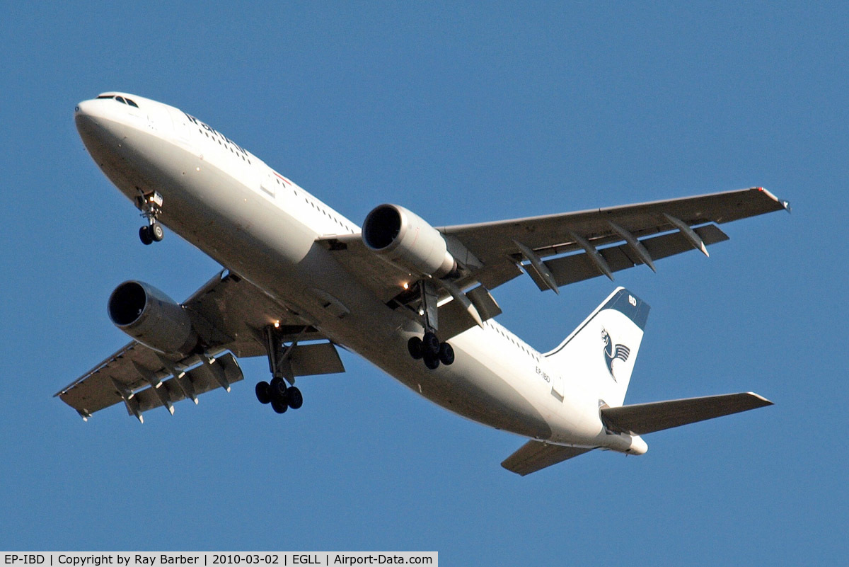 EP-IBD, 1993 Airbus A300B4-605R C/N 696, Airbus A300B4-605R [696] (Iran Air) Home~G 02/03/2010. On approach 27R.