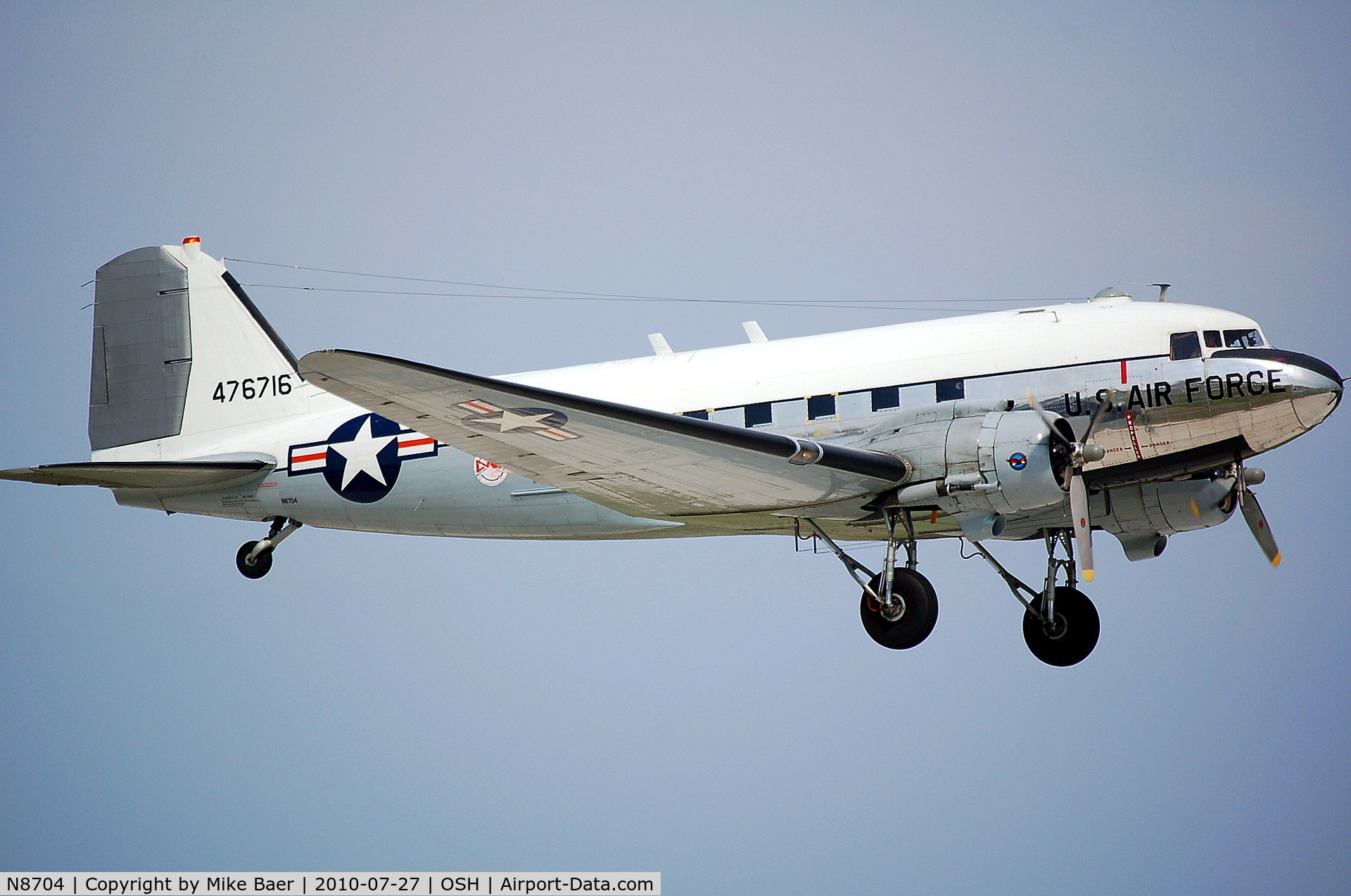N8704, 1944 Douglas DC3C-S4C4G (TC-47B-30-DK) C/N 33048, N8704 @ OSH