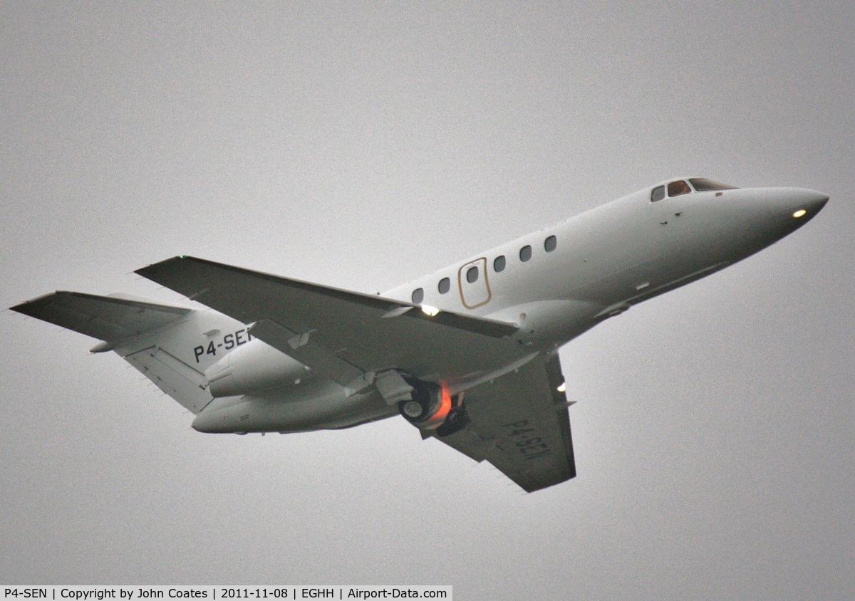 P4-SEN, 2003 Raytheon Hawker 800XP C/N 258617, Misty departure