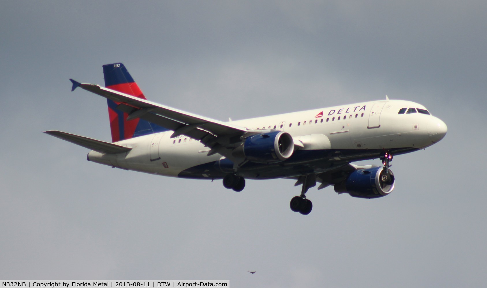 N332NB, 2001 Airbus A319-114 C/N 1570, Delta A319