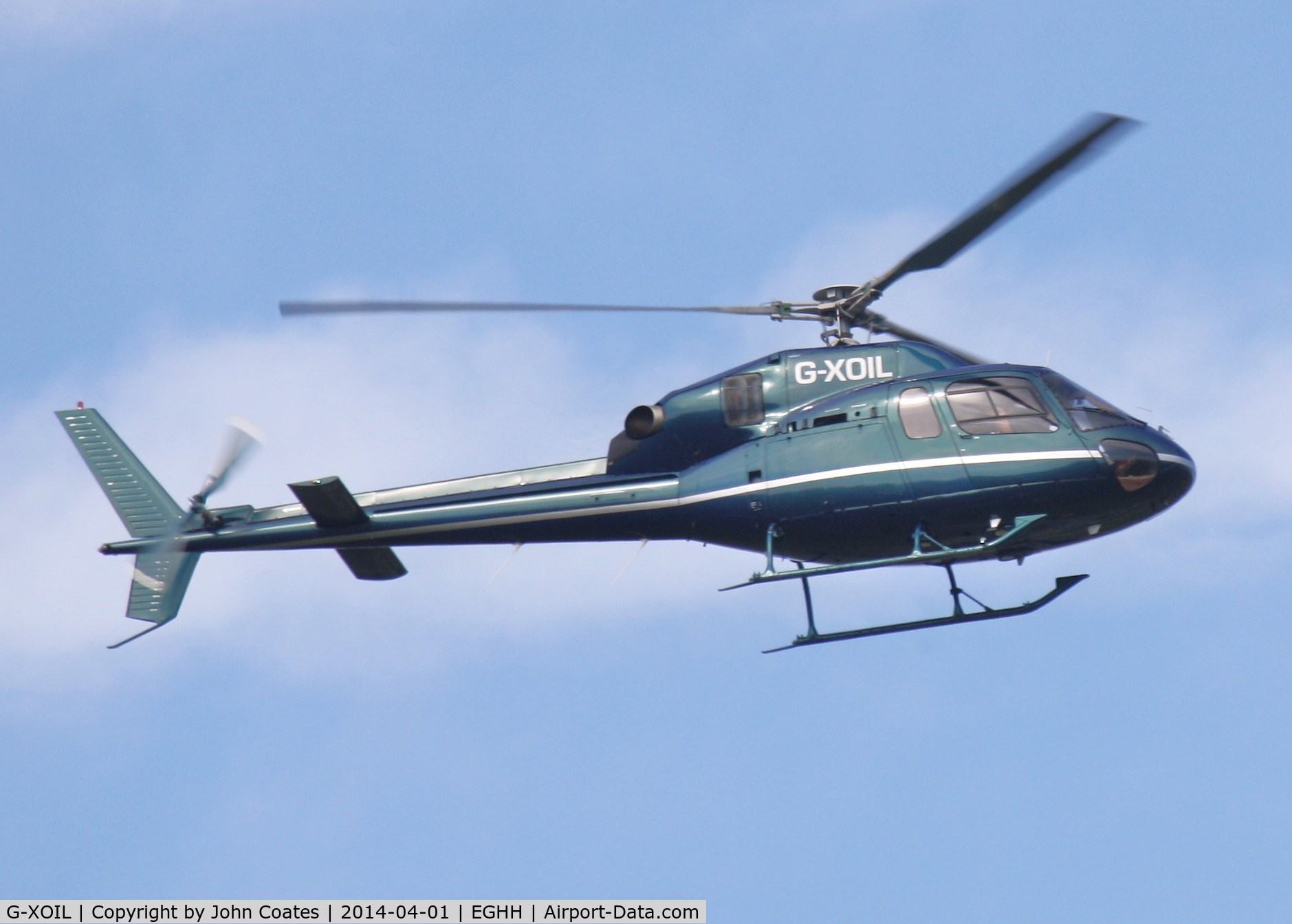 G-XOIL, 1997 Eurocopter AS-355N Ecureuil 2 C/N 5627, Training from Blackbushe