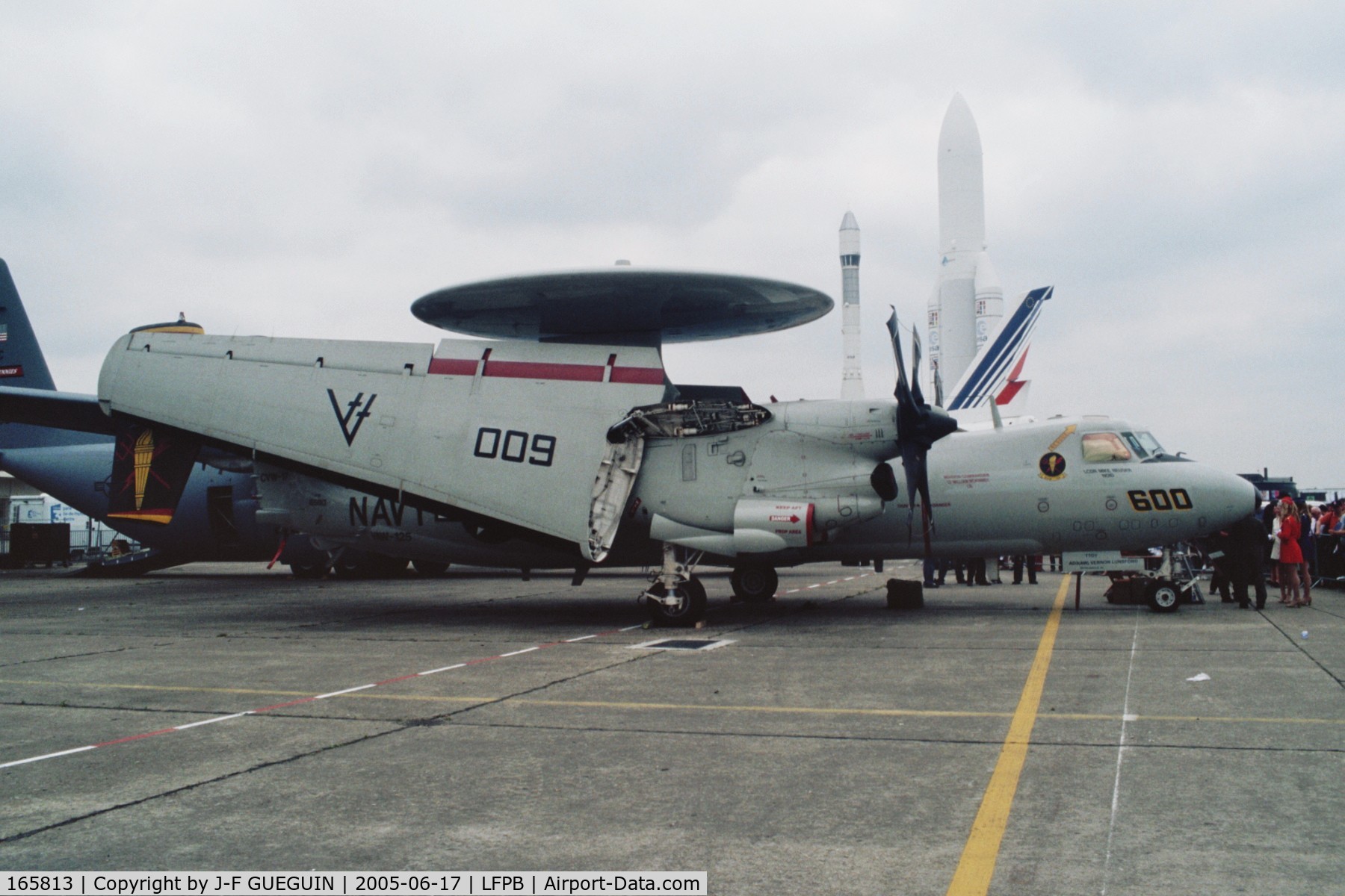 165813, Northrop Grumman E-2C Hawkeye 2000 C/N A184, On display at Paris-Le Bourget 2005 airshow.