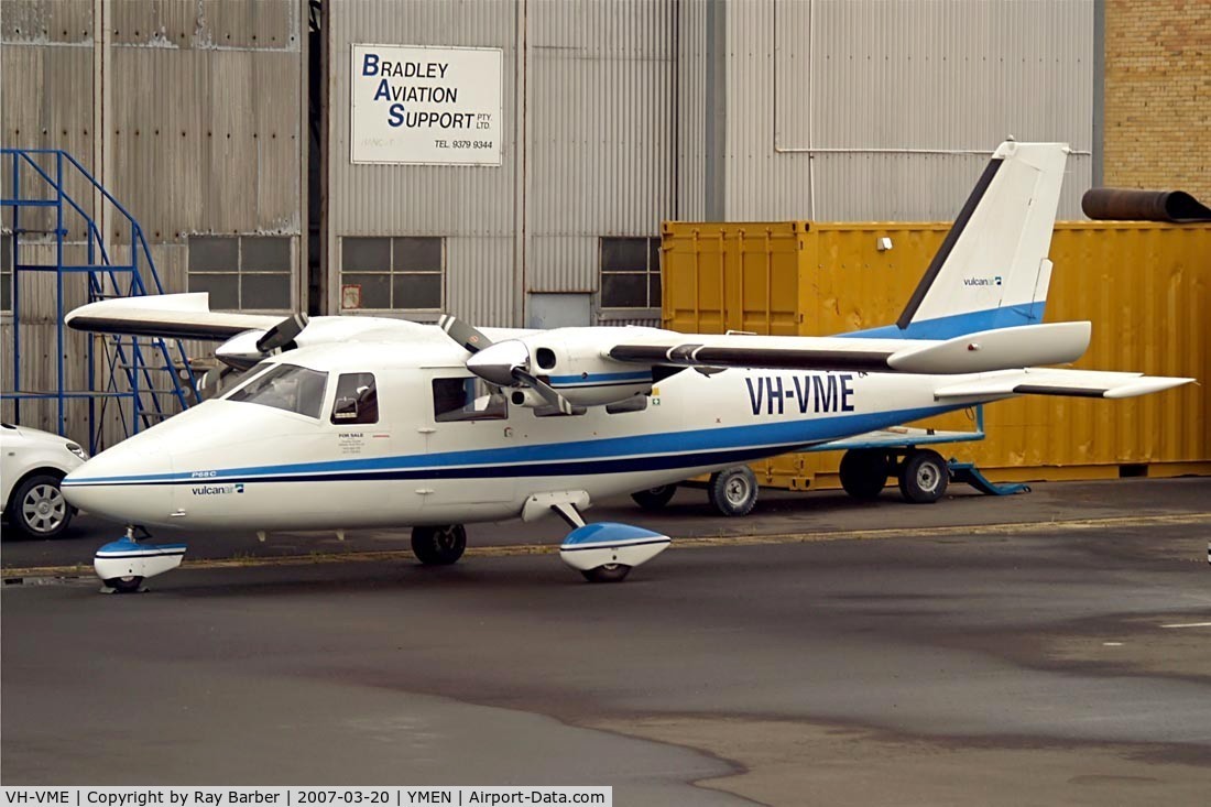 VH-VME, 2004 Vulcanair P-68 Observer 2 C/N 417, Partenavia P.68C [417] (Vulcan Air) Melbourne-Essendon~VH 20/03/2007