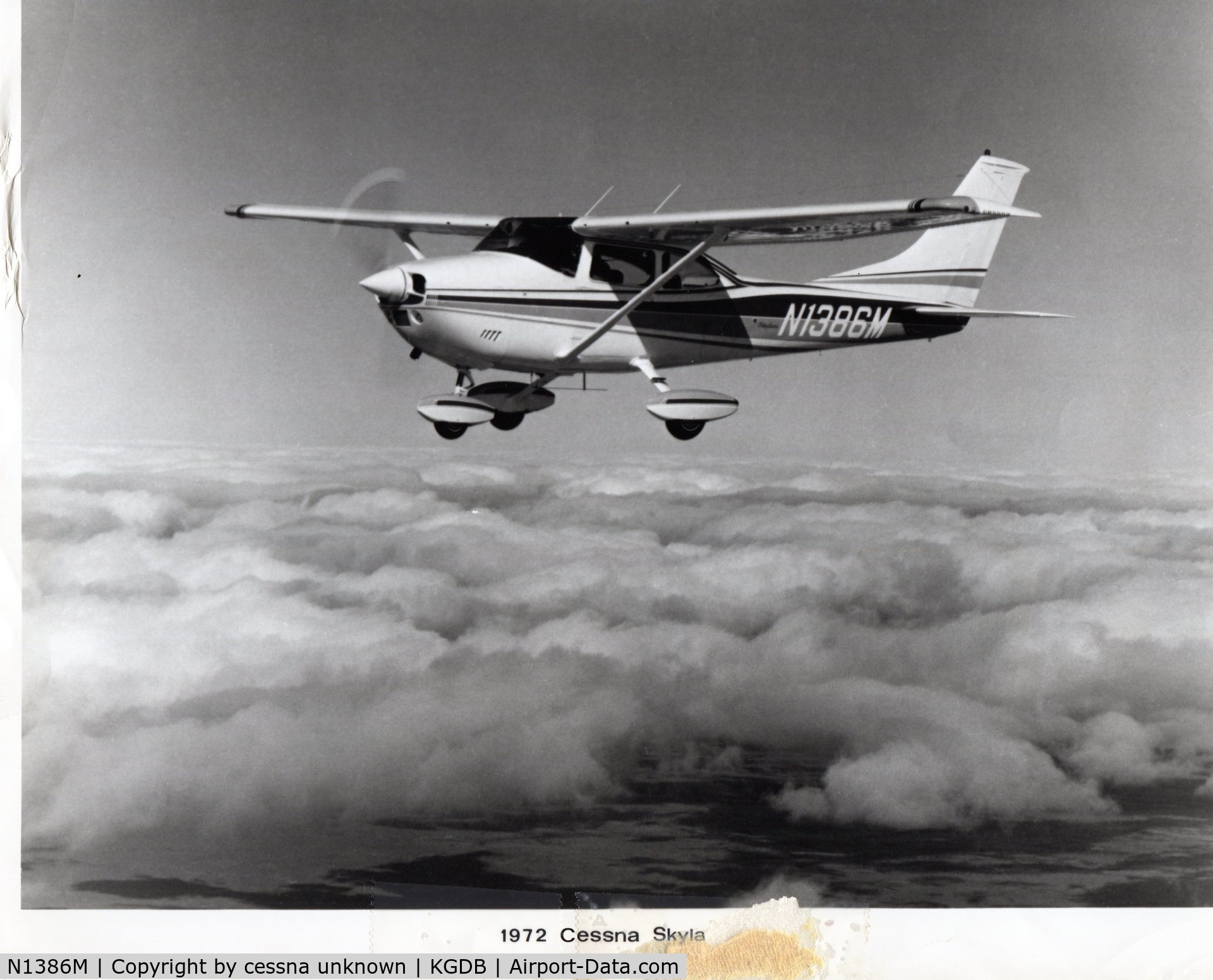 N1386M, 1971 Cessna 182P Skylane C/N 18260826, Picture found on Ebay
