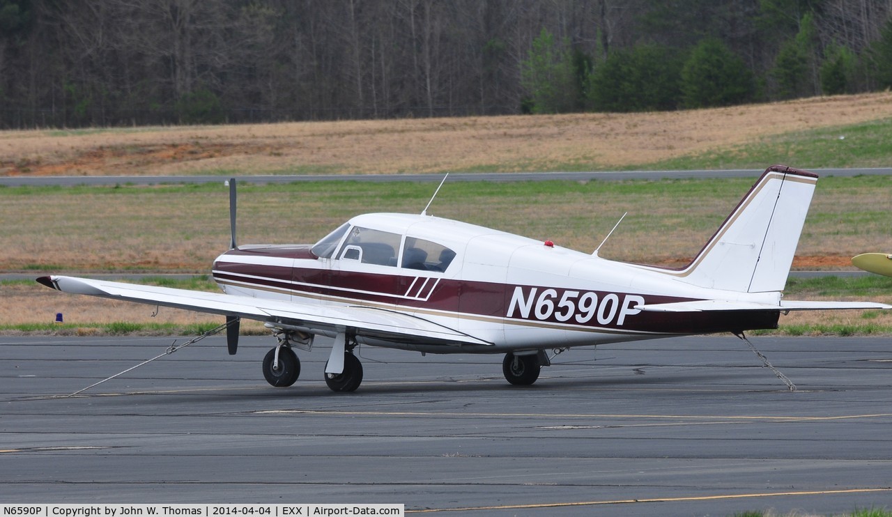 N6590P, 1960 Piper PA-24-180 Comanche C/N 24-1712, At Rest....