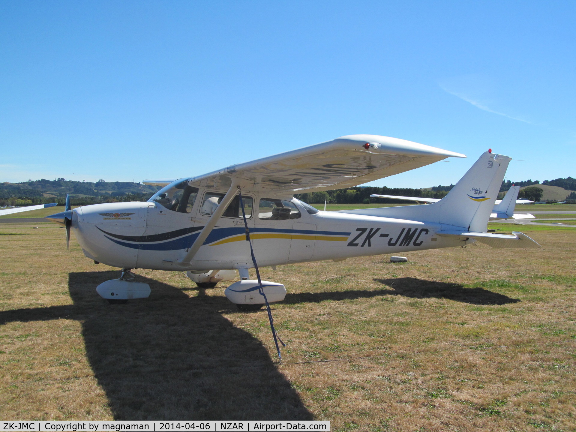 ZK-JMC, Cessna 172S C/N 172S8513, Not in usual area today - nice close up