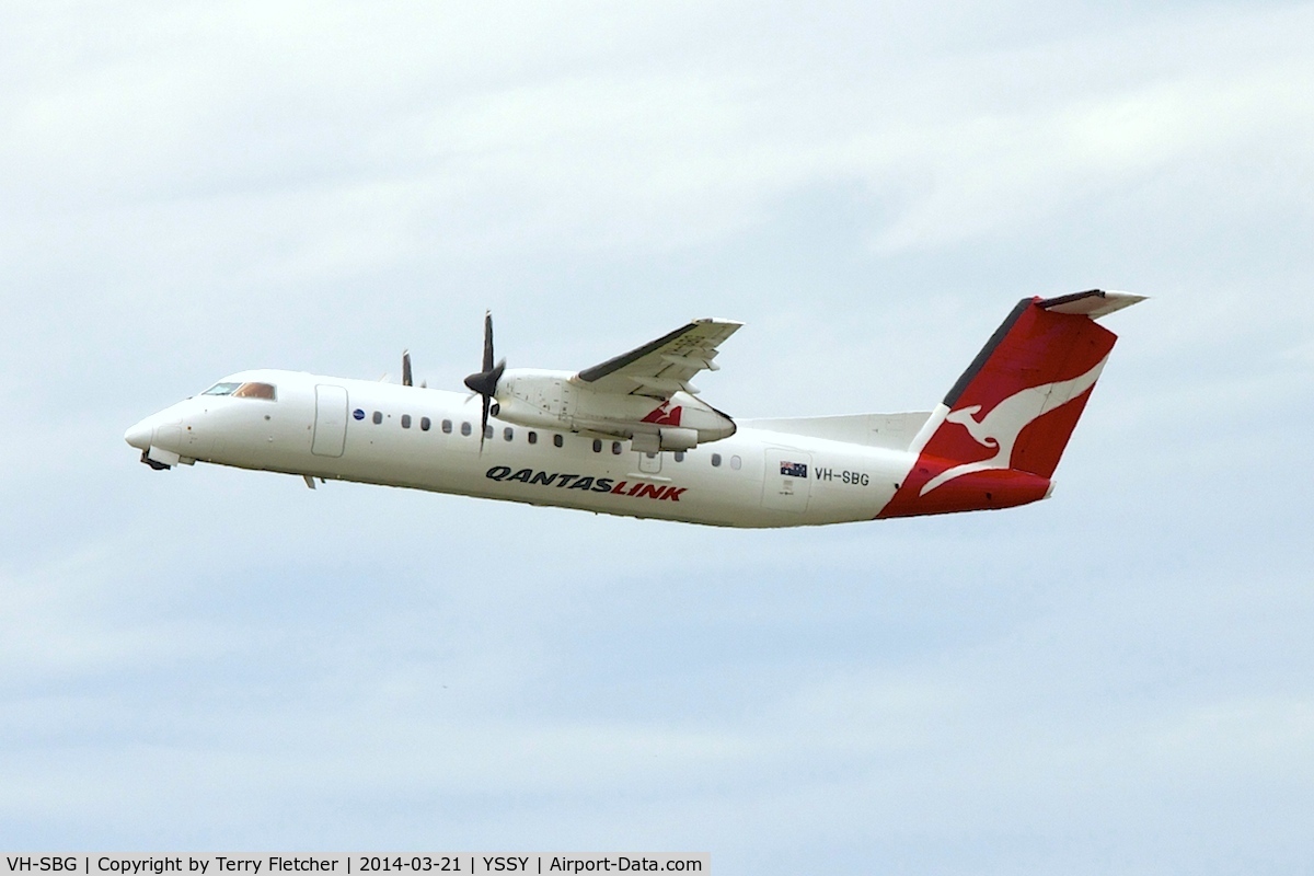 VH-SBG, 2001 De Havilland Canada DHC-8-315Q Dash 8 C/N 575, 2001 De Havilland Canada DHC-8-315Q, c/n: 575 at Sydney