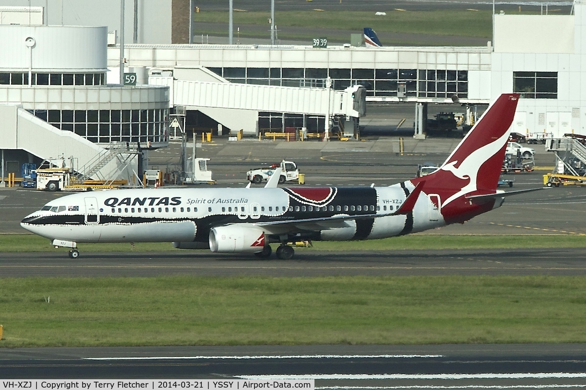 VH-XZJ, 2013 Boeing 737-838 C/N 39365, VH-XZJ (MENDOOWOORRJI), 2013 Boeing B737-838 (WL), c/n: 39365 at Sydney