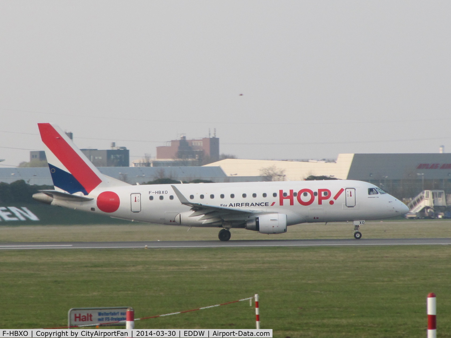 F-HBXO, 2004 Embraer 170LR (ERJ-170-100LR) C/N 17000033, Air France HOP at Bremen