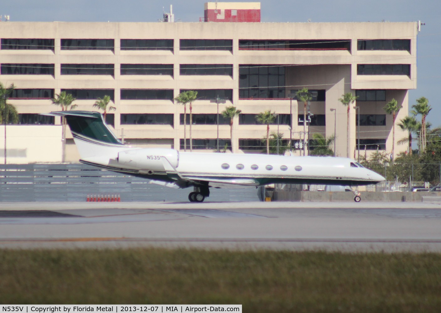 N535V, 1997 Gulfstream Aerospace G-V C/N 535, Gulfstream V