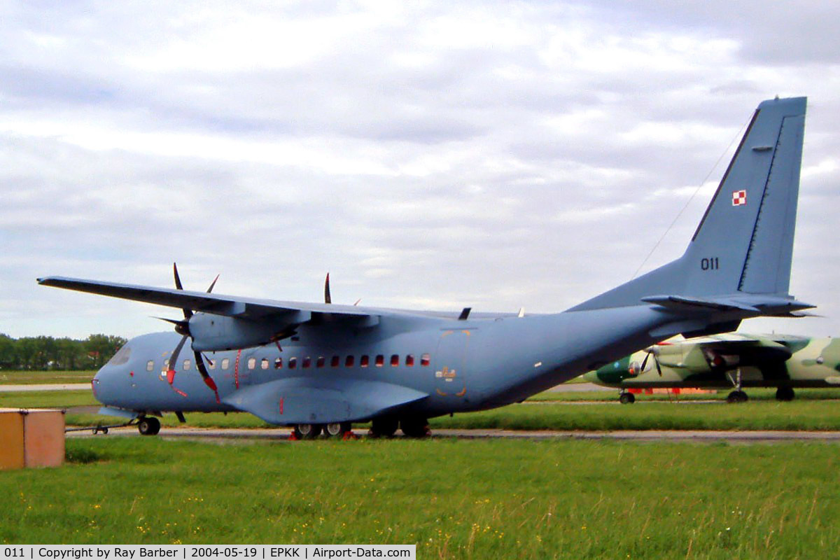 011, 2003 CASA C-295M C/N S-009, CASA 295M [S-009] (Polish Air Force) Kracow-Balice~SP 19/05/2004
