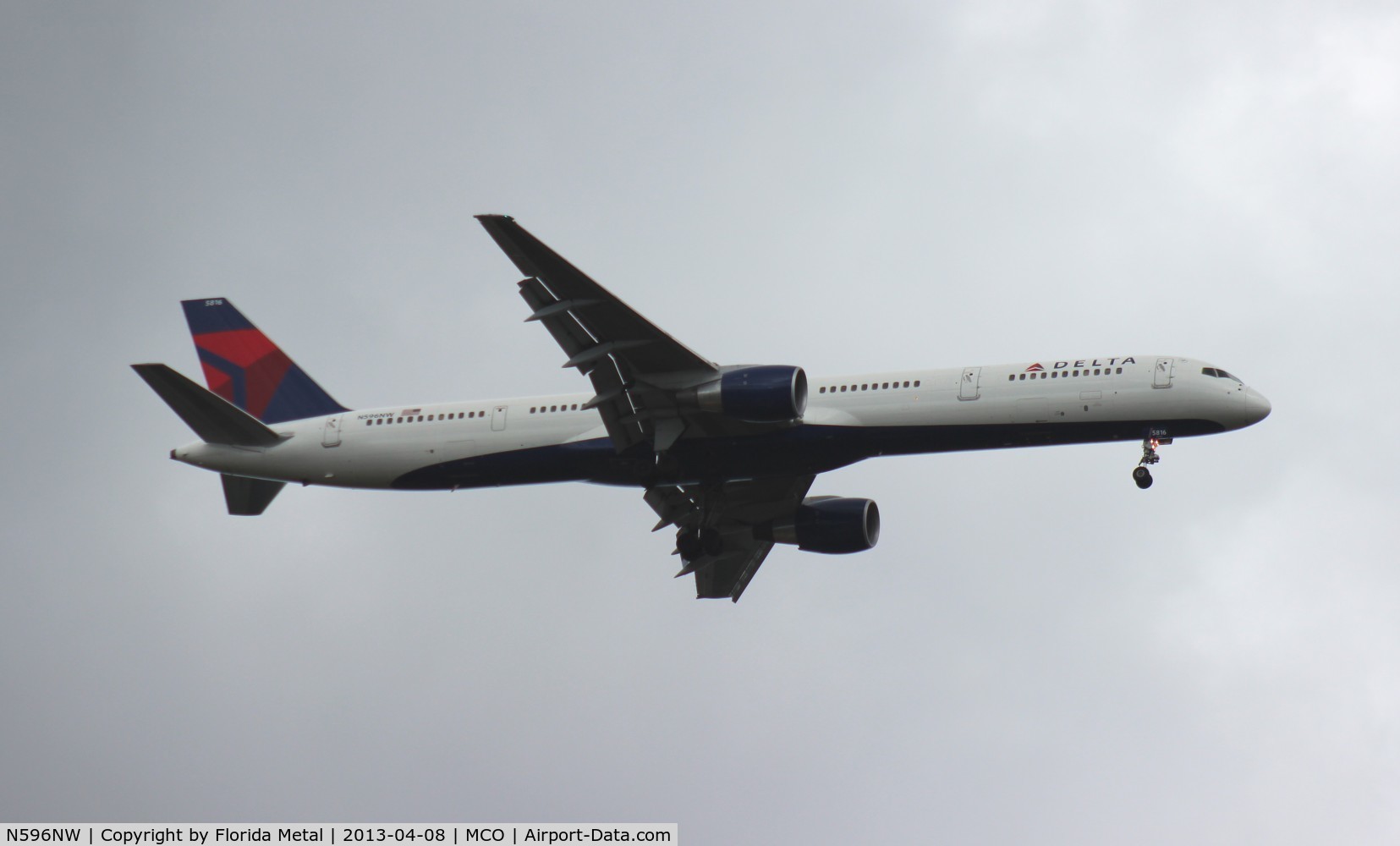 N596NW, 2003 Boeing 757-351 C/N 32996, Delta 757-300