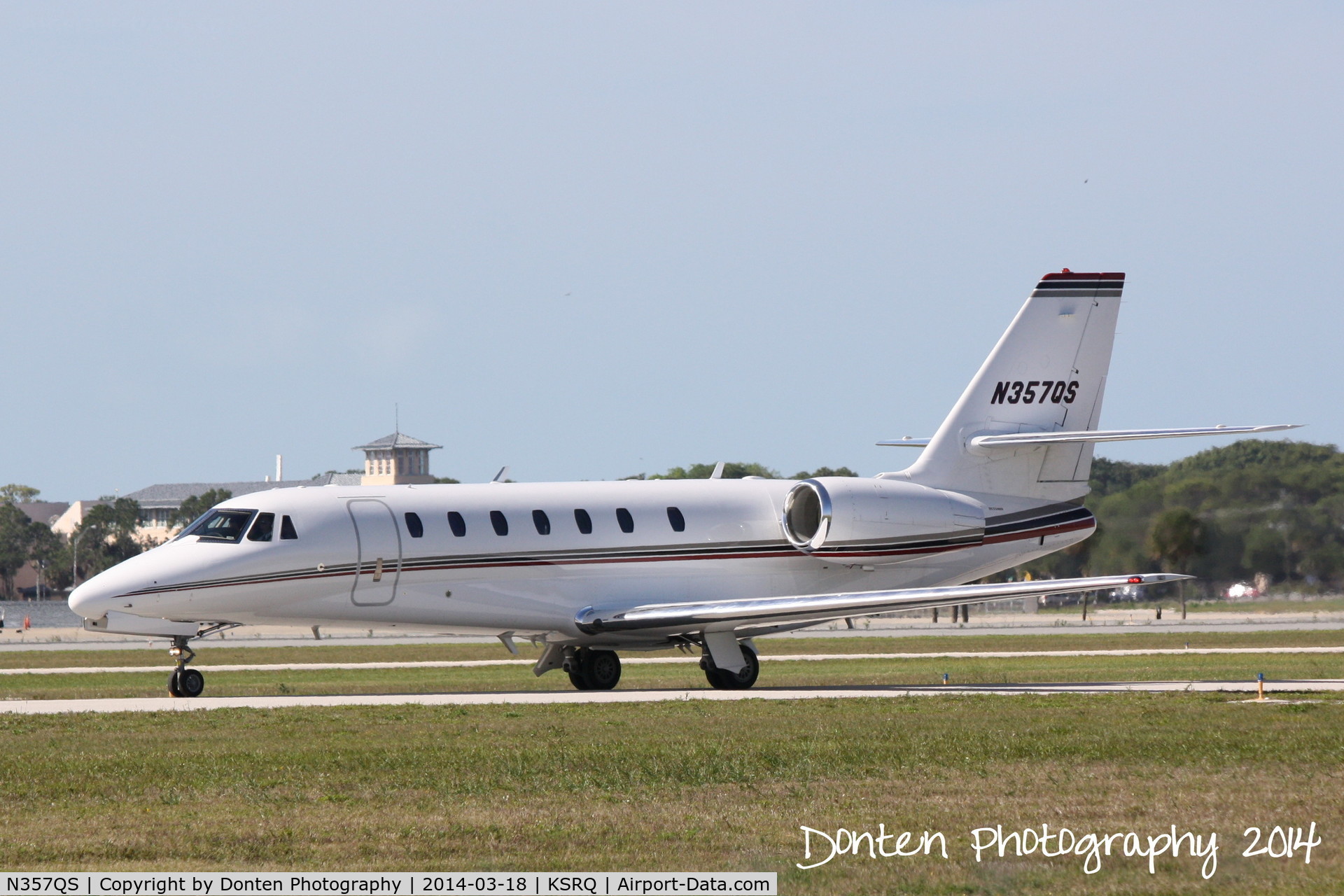 N357QS, 2007 Cessna 680 Citation Sovereign C/N 680-0155, Execjet Flight 357 (N357QS) arrives at Sarasota-Bradenton International Airport following a flight from Kissimmee-Gateway Airport