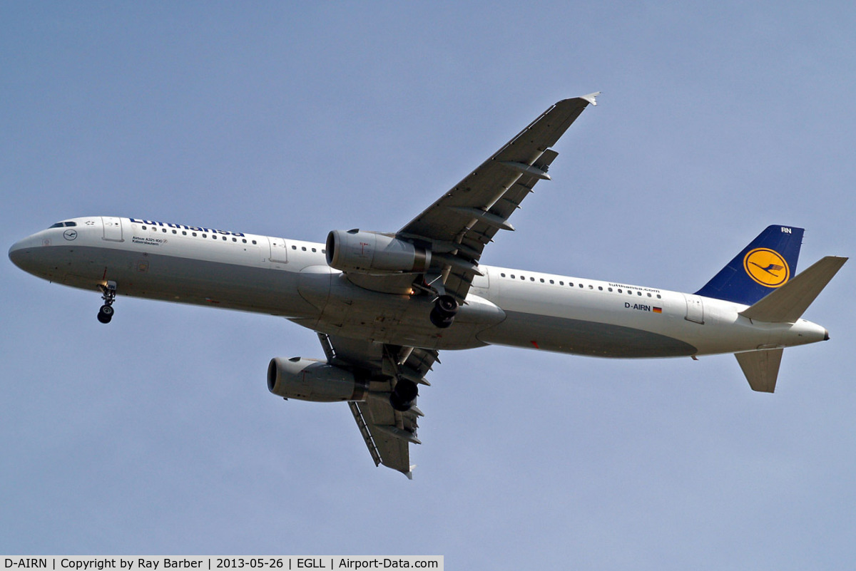D-AIRN, 1995 Airbus A321-131 C/N 0560, Airbus A321-131 [0560] (Lufthansa) Home~G 26/05/2013. On approach 27R.