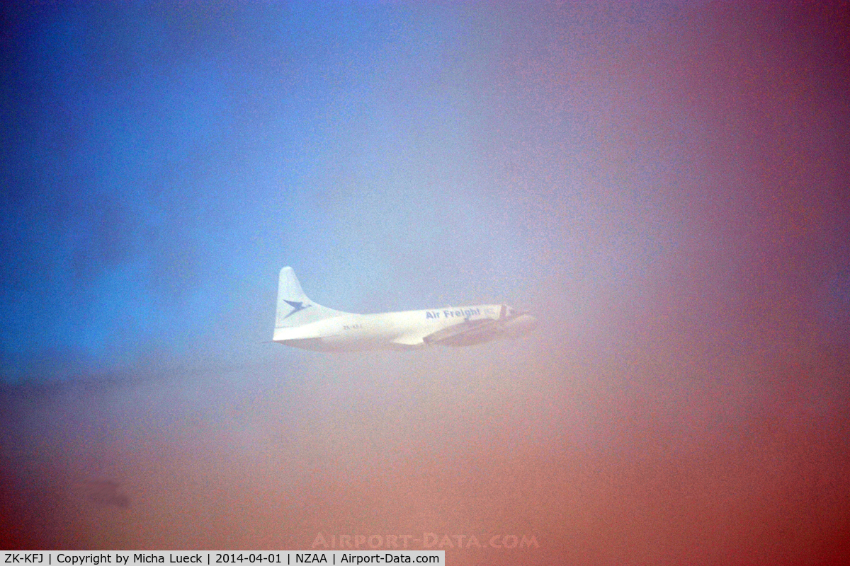 ZK-KFJ, Convair 580/F C/N 114, Disappearing into the fog