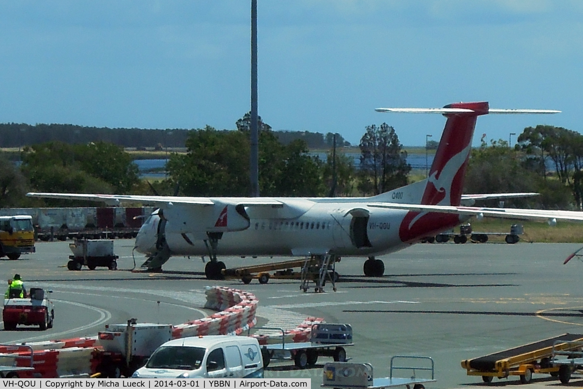 VH-QOU, 2009 De Havilland Canada DHC-8-402Q Dash 8 C/N 4275, At Brisbane