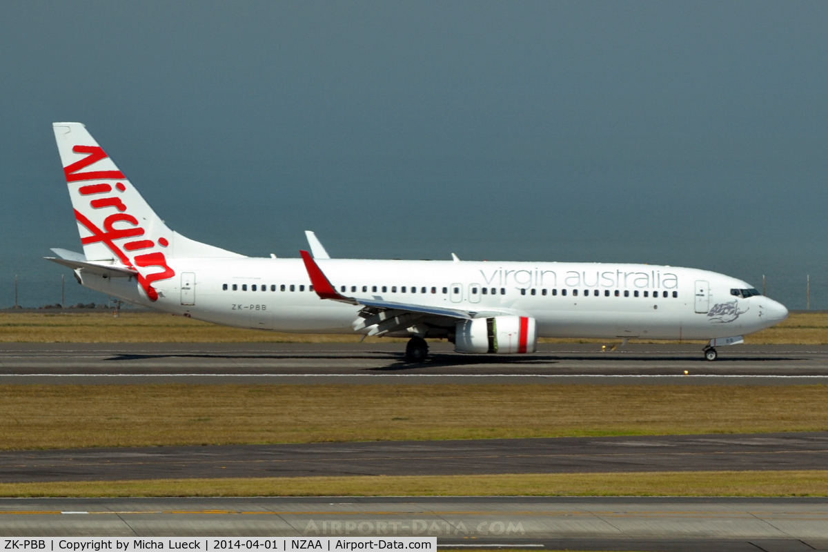 ZK-PBB, 2003 Boeing 737-8FE C/N 33797, At Auckland