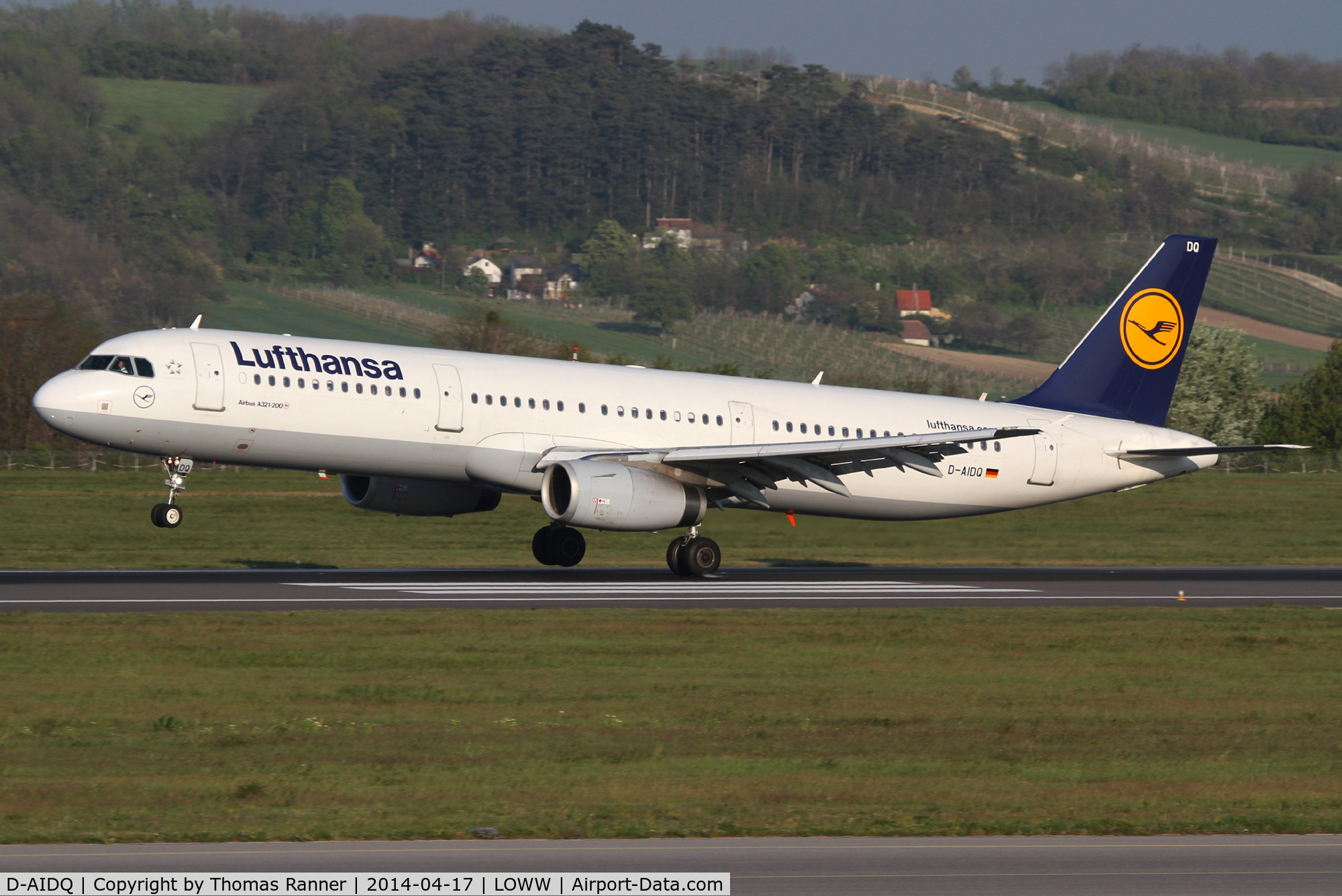 D-AIDQ, 2012 Airbus A321-231 C/N 5028, Lufthansa A321