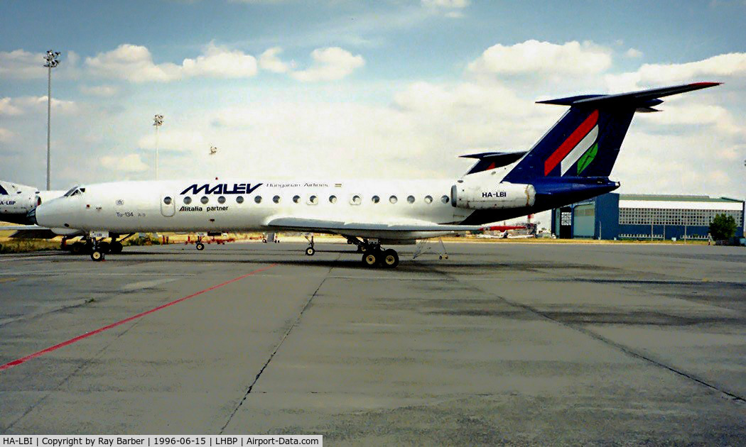HA-LBI, 1971 Tupolev Tu-134A-3 C/N 1351301, Tupolev Tu-134A-3 [1351301] (Malev) Budapest-Ferihegy~HA 15/06/1996