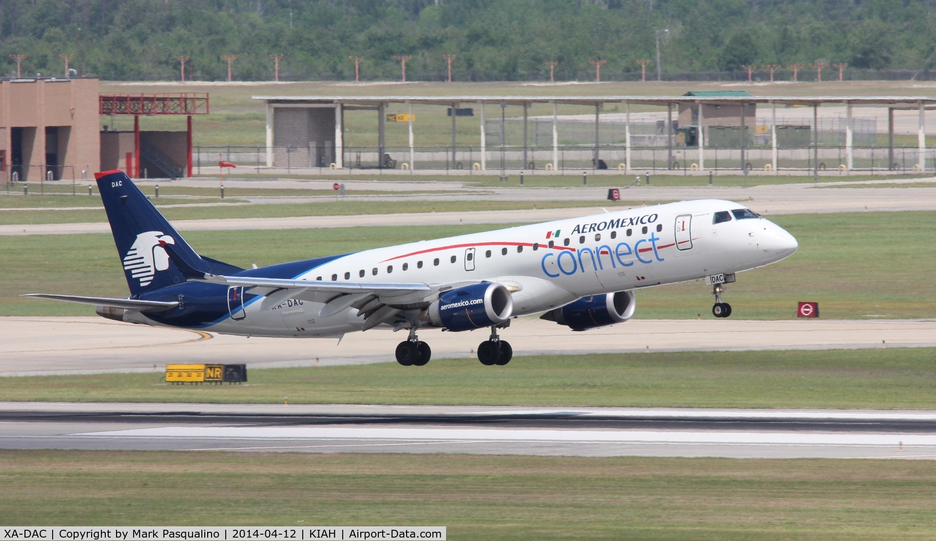 XA-DAC, 2012 Embraer 190LR (ERJ-190-100LR) C/N 19000455, ERJ-190-100LR