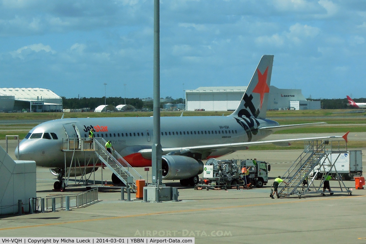 VH-VQH, 2006 Airbus A320-232 C/N 2766, At Brisbane