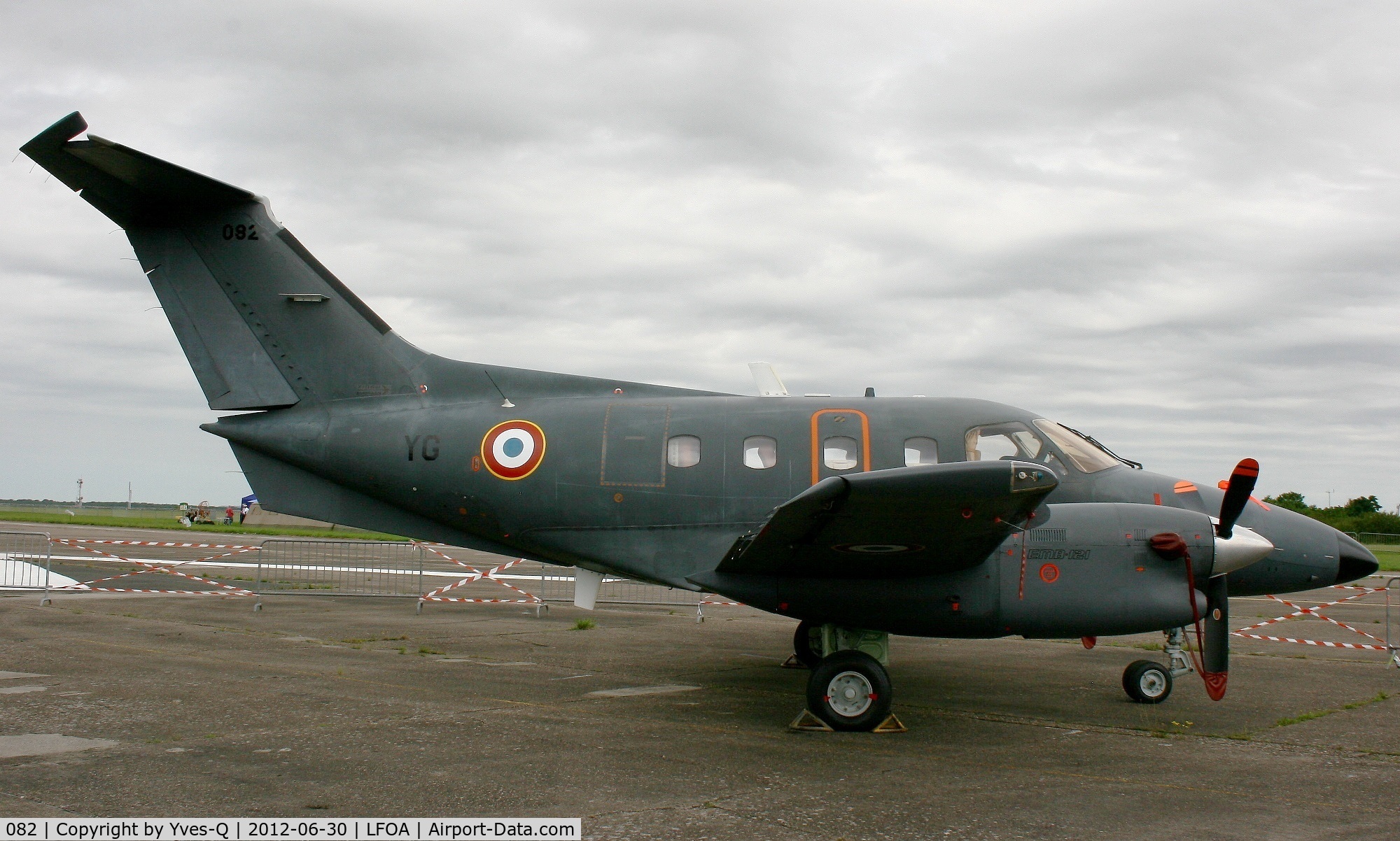 082, 1983 Embraer EMB-121AA Xingu C/N 121082, Embraer EMB-121AA Xingu, Static display, Avord Air Base 702 (LFOA) Open day 2012