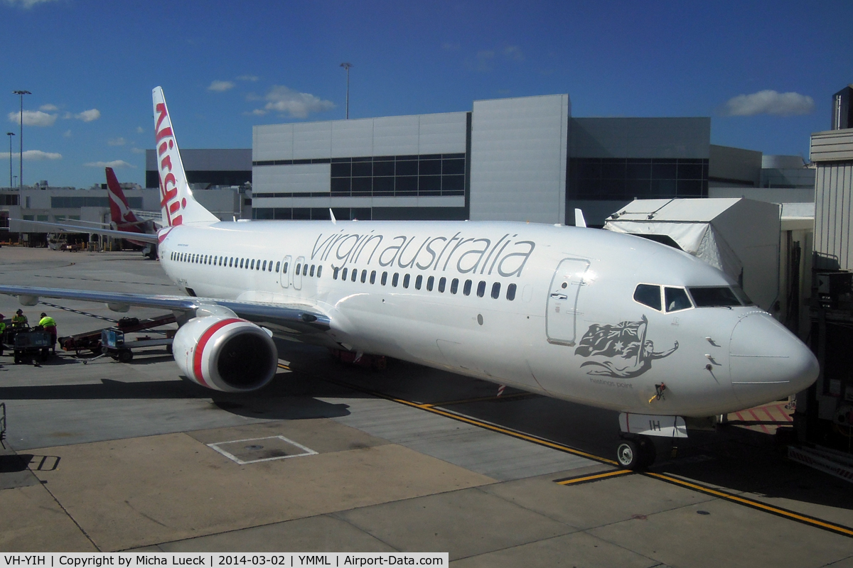 VH-YIH, 2012 Boeing 737-8FE C/N 38712, At Tullamarine