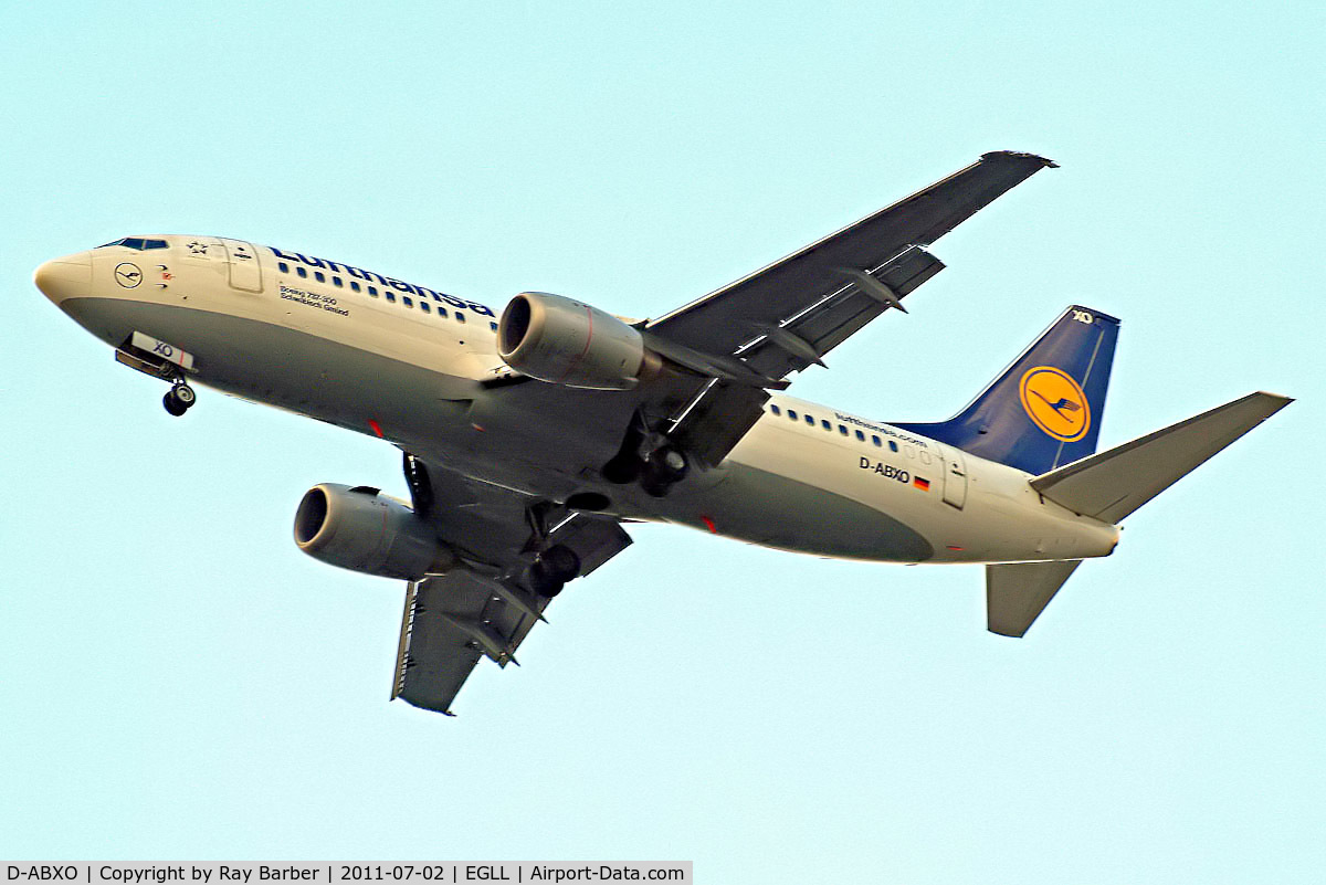 D-ABXO, 1987 Boeing 737-330 C/N 23873, Boeing 737-330 [23873] (Lufthansa) Home~G 02/07/2011. On approach 27R.