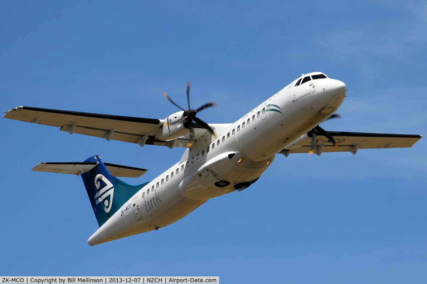 ZK-MCO, 1999 ATR 72-212A C/N 628, finals to 29