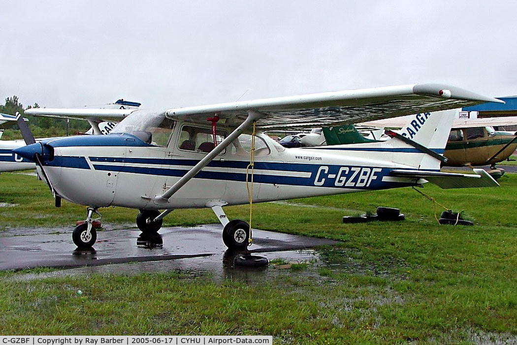C-GZBF, 1978 Cessna 172N C/N 17271650, Cessna 172N Skyhawk [172-71650] (Cargair) St. Hubert~C 17/06/2005