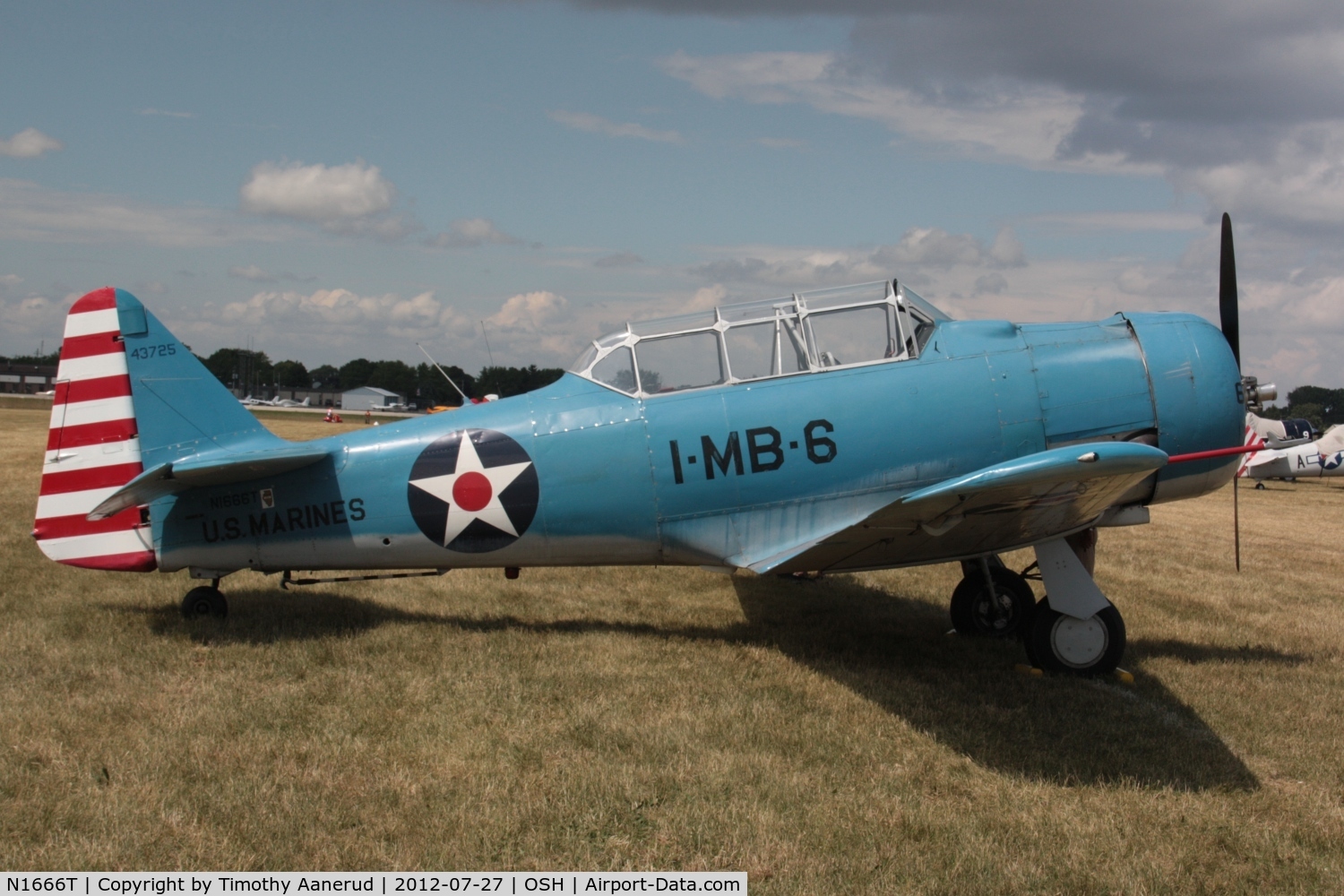 N1666T, North American SNJ-5B Texan C/N 43725, North American SNJ-5B, c/n: 43725