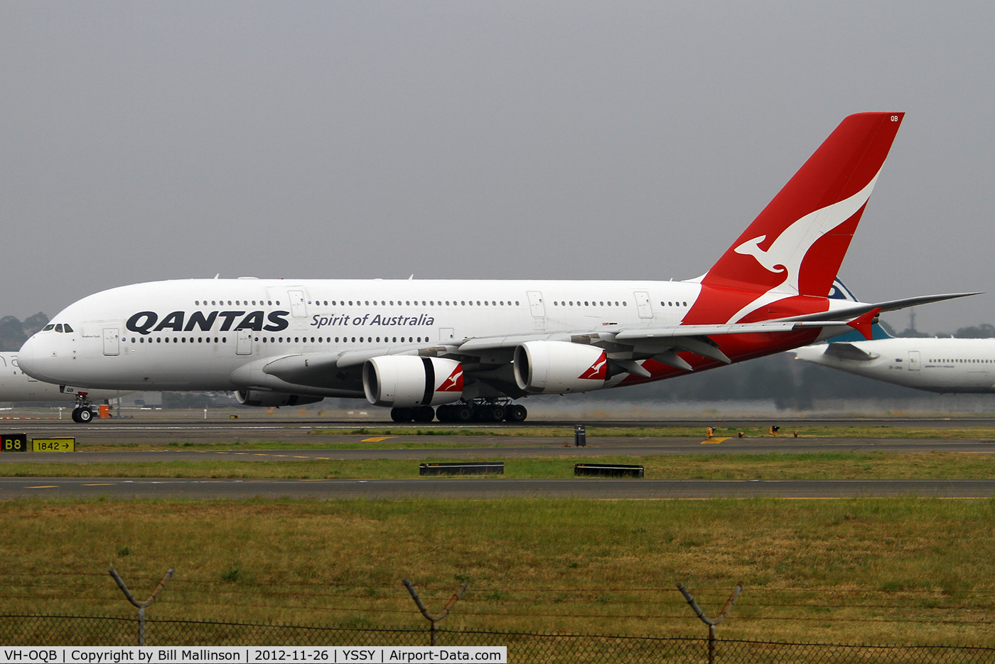 VH-OQB, 2008 Airbus A380-842 C/N 015, landed on 16R