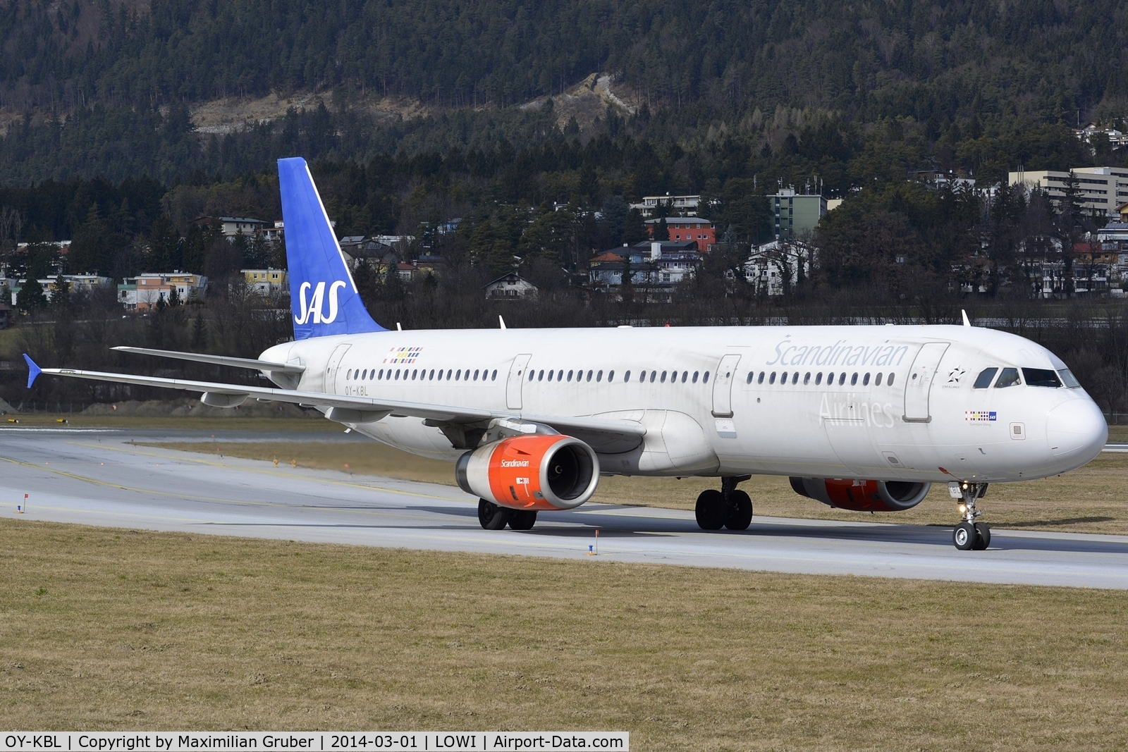 OY-KBL, 2001 Airbus A321-232 C/N 1619, Scandinavian Airlines