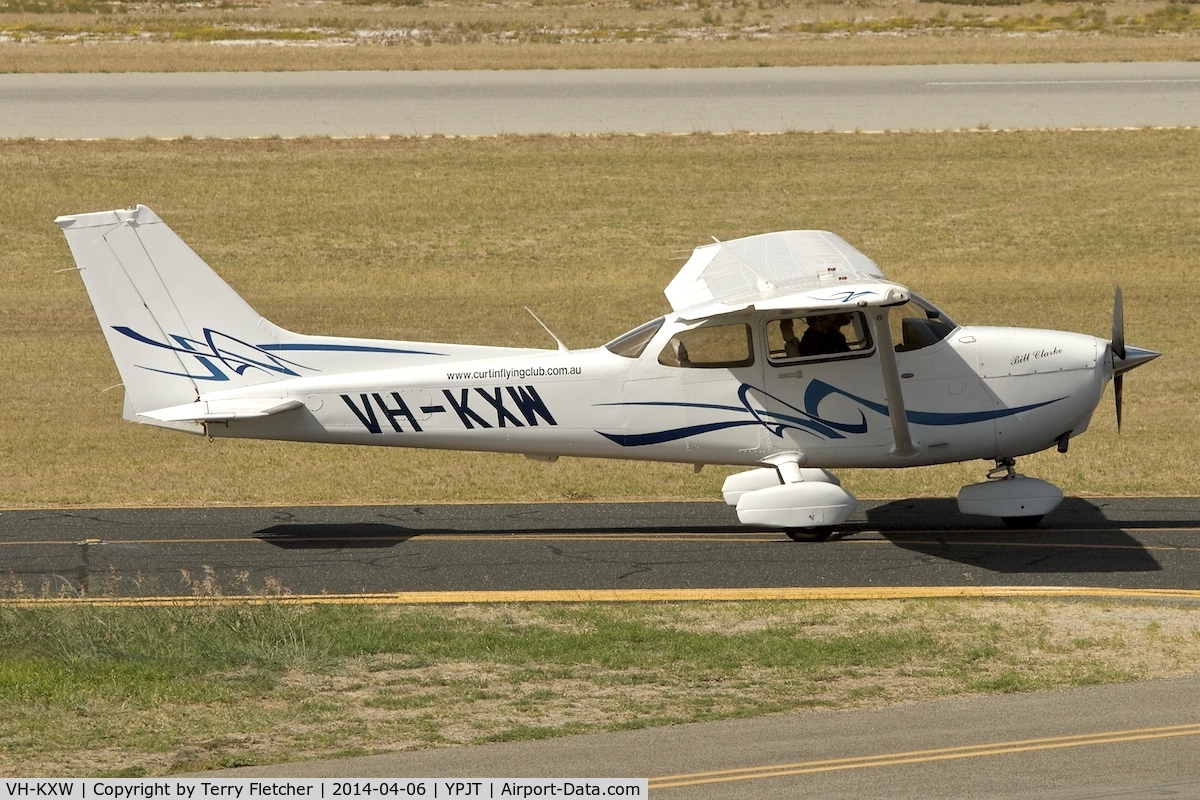 VH-KXW, 2008 Cessna 172S C/N 172S10679, 2008 Cessna 172S, c/n: 172S10679 at Jandakot