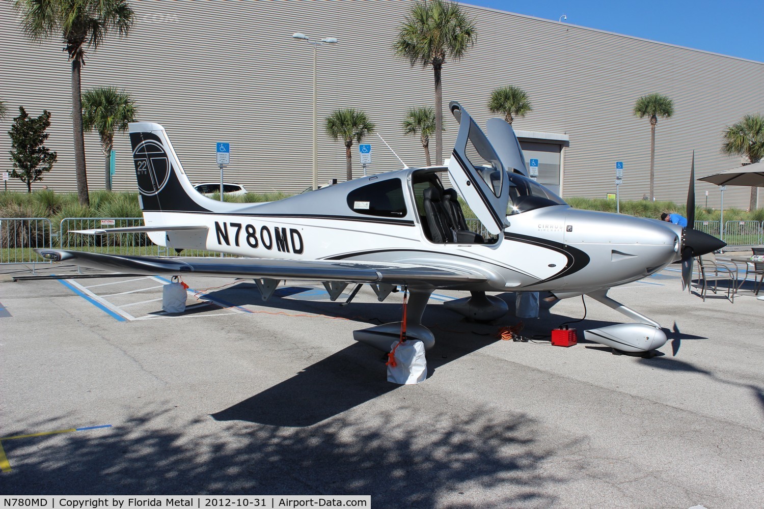 N780MD, 2012 Cirrus SR22T GTS C/N 0340, Cirrus SR-22T at the Orange County Convention Center for NBAA 2012
